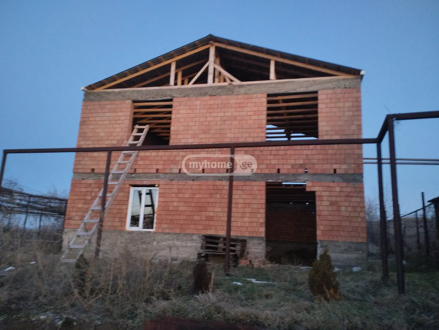 Продажа 8-комната Частный дом view 1