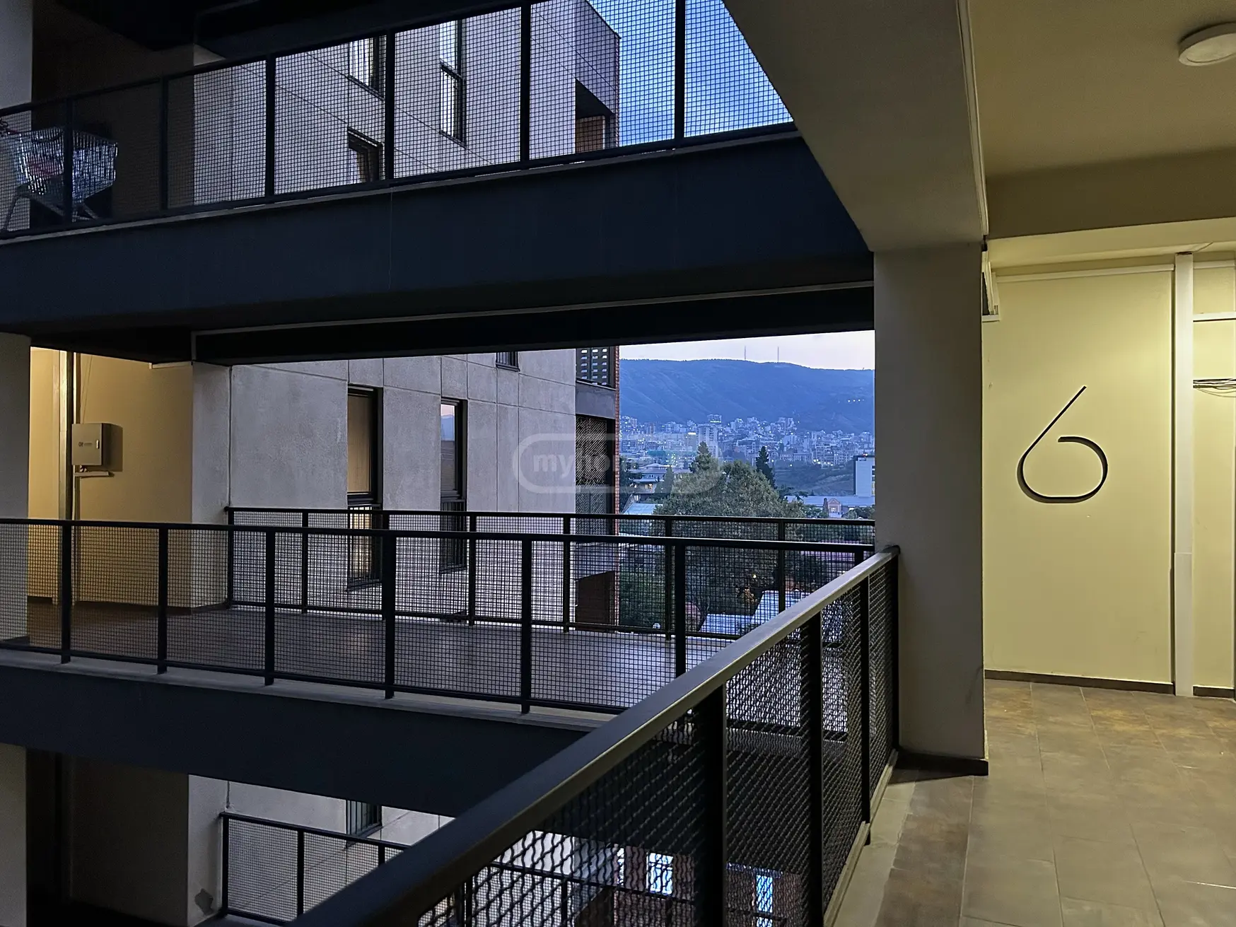 2-Room Apartment For Sale In Tbilisi, Mikheil Tsinamdzghvrishvili St, 125 view 25