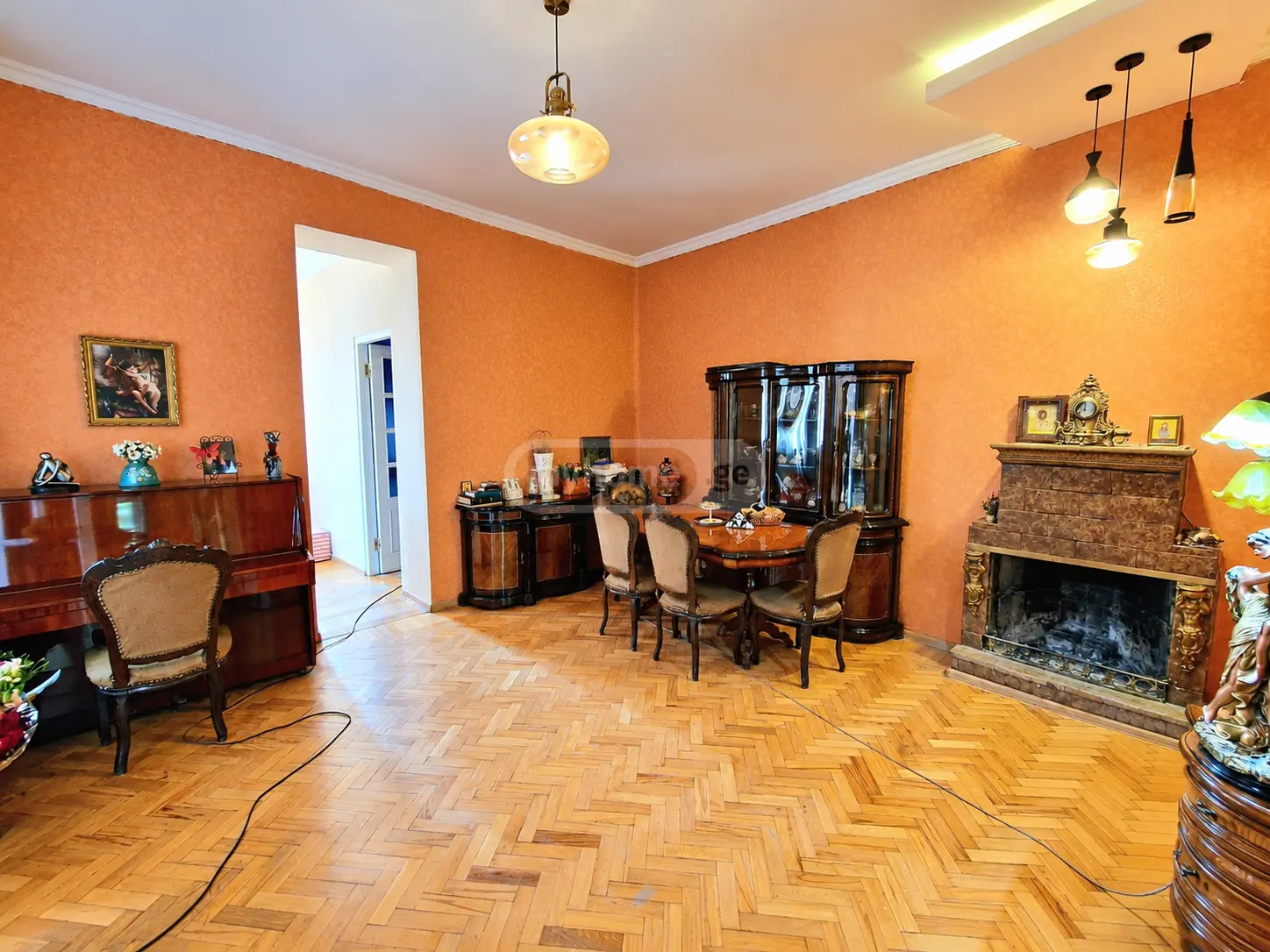 5 Room Apartment For Sale view 3