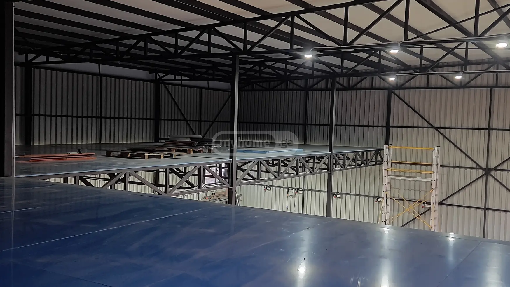 Universal Commercial Area For Rent view 6