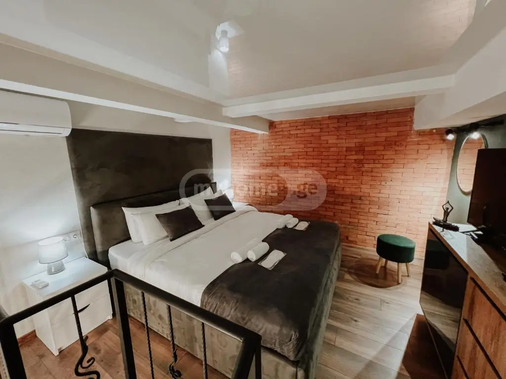 5 Room Hotel For Sale view 13
