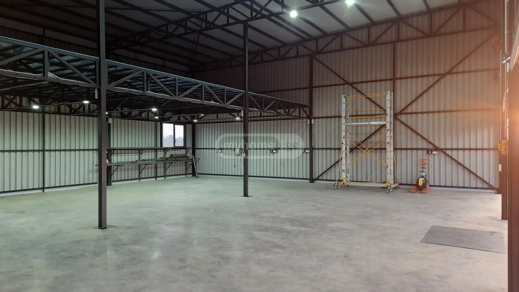 Universal Commercial Area For Rent view 3