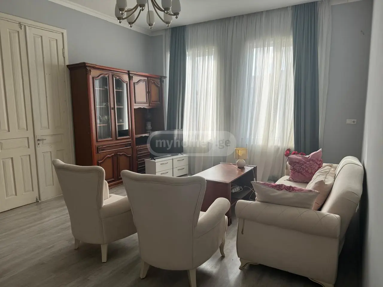 3 Room Private House For Rent In Zugdidi view 7