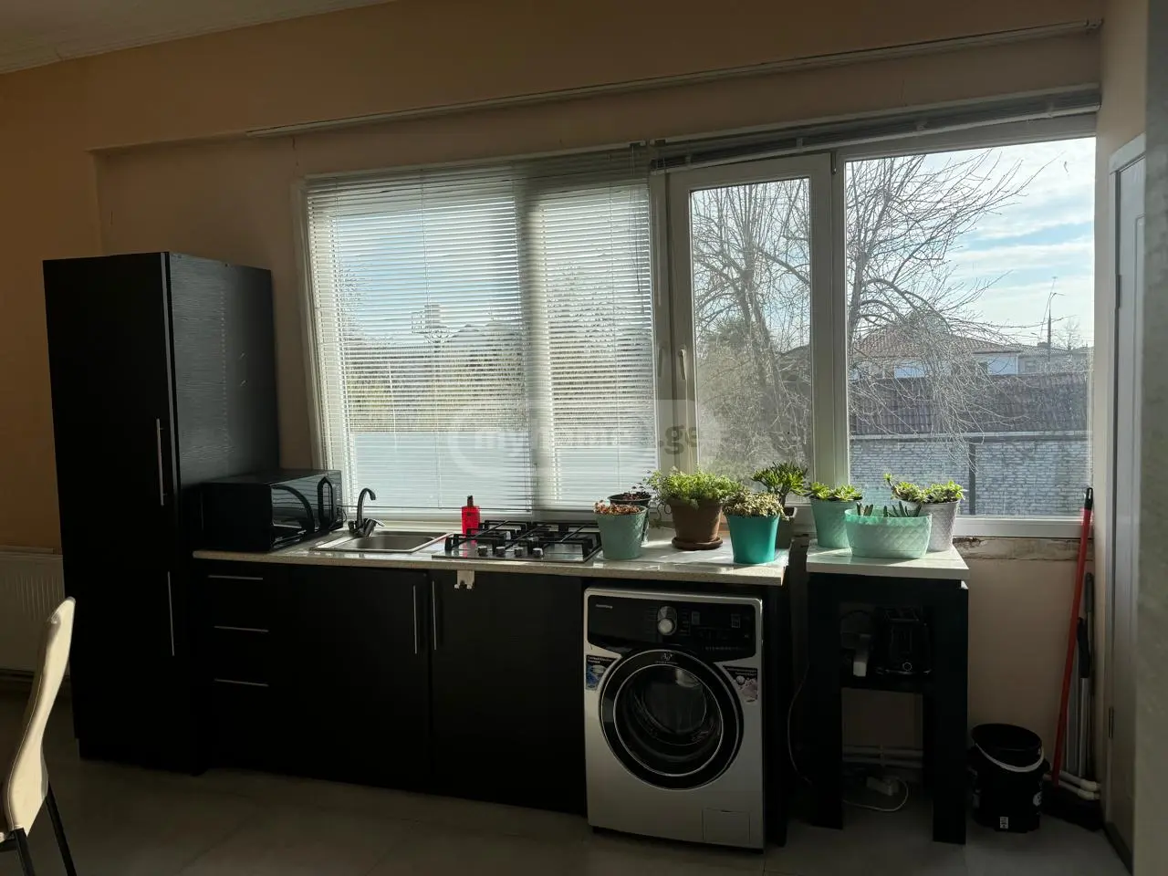 3 Room Private House For Rent In Zugdidi view 8