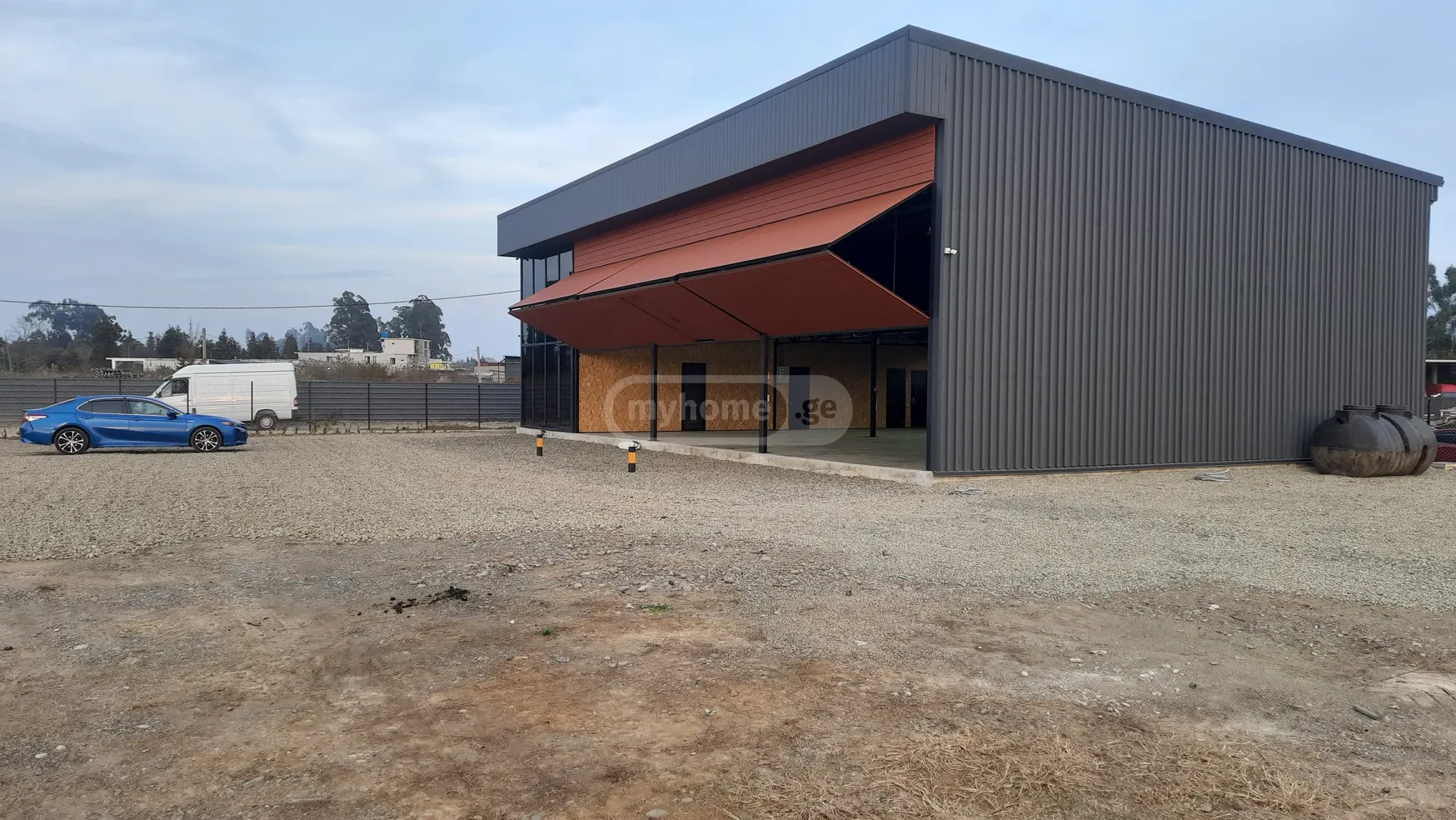 Universal Commercial Area For Rent view 8