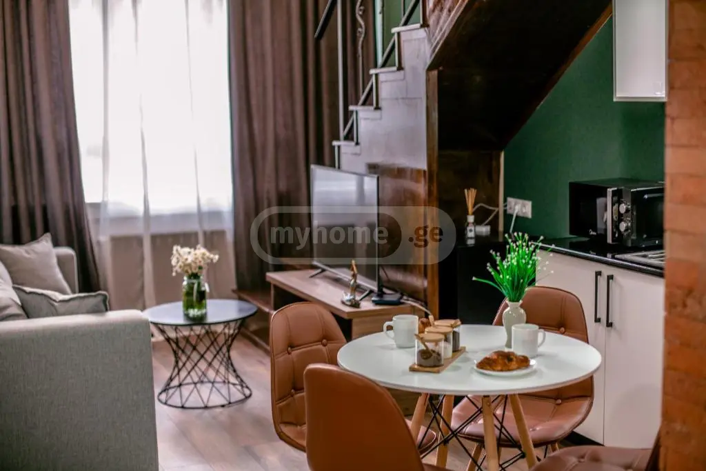 5 Room Hotel For Sale view 12
