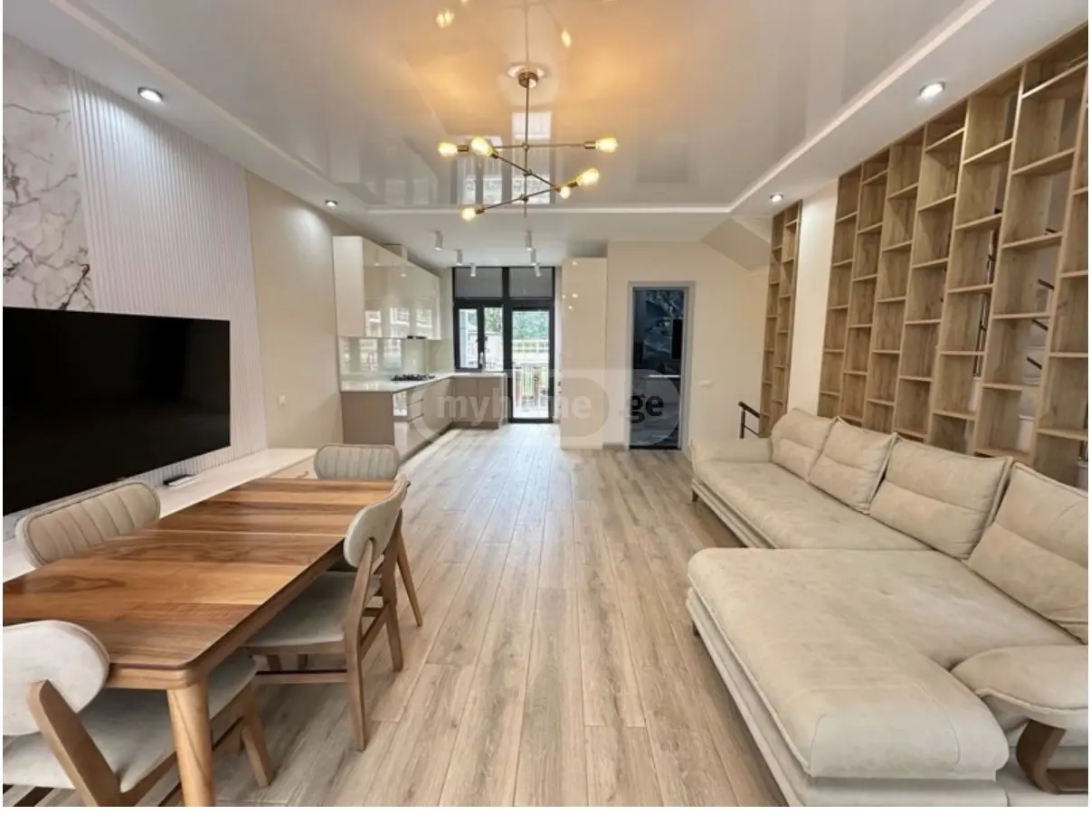 4 Room Country House For Rent view 2