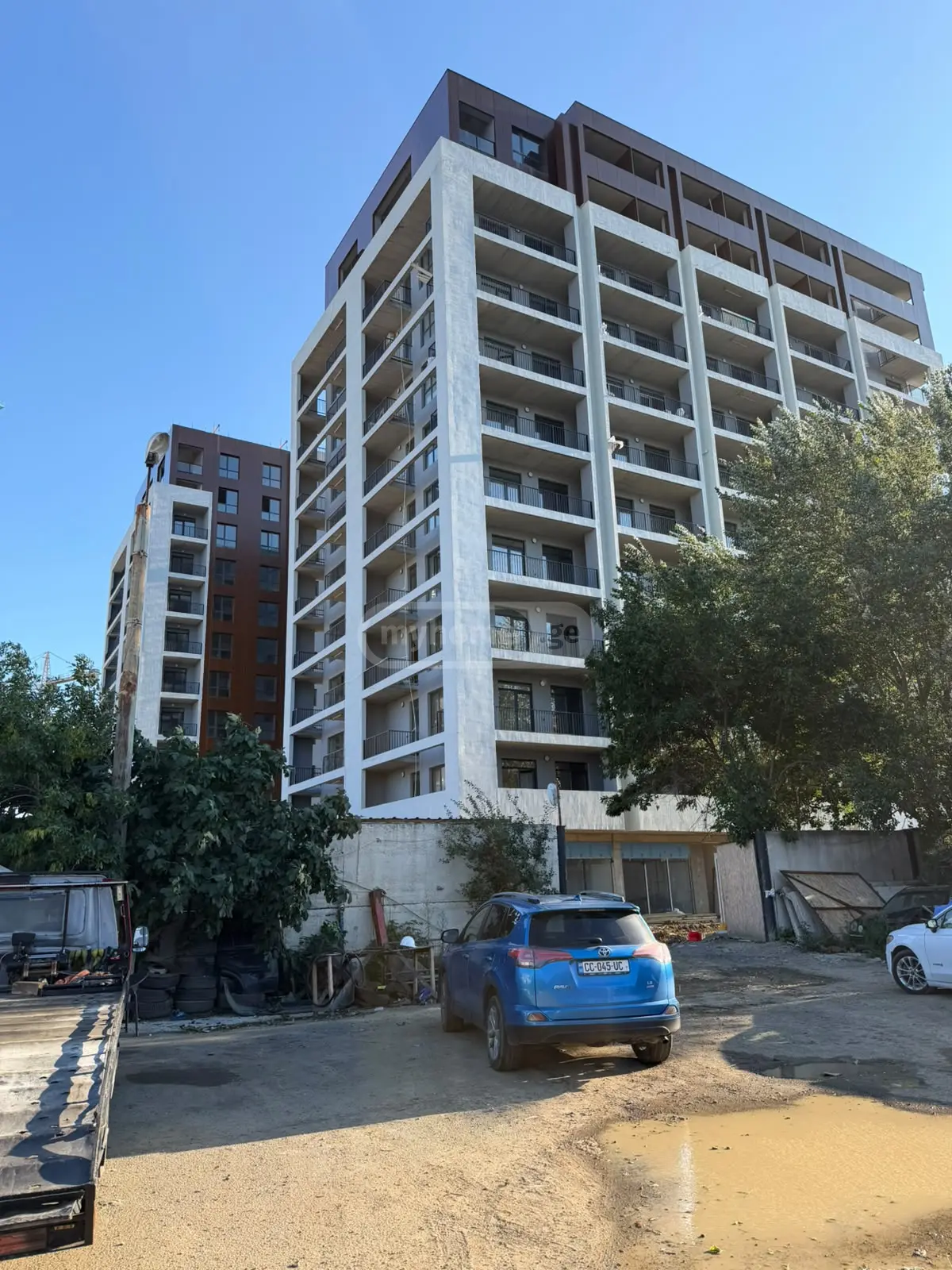 3 Room Apartment For Sale view 1