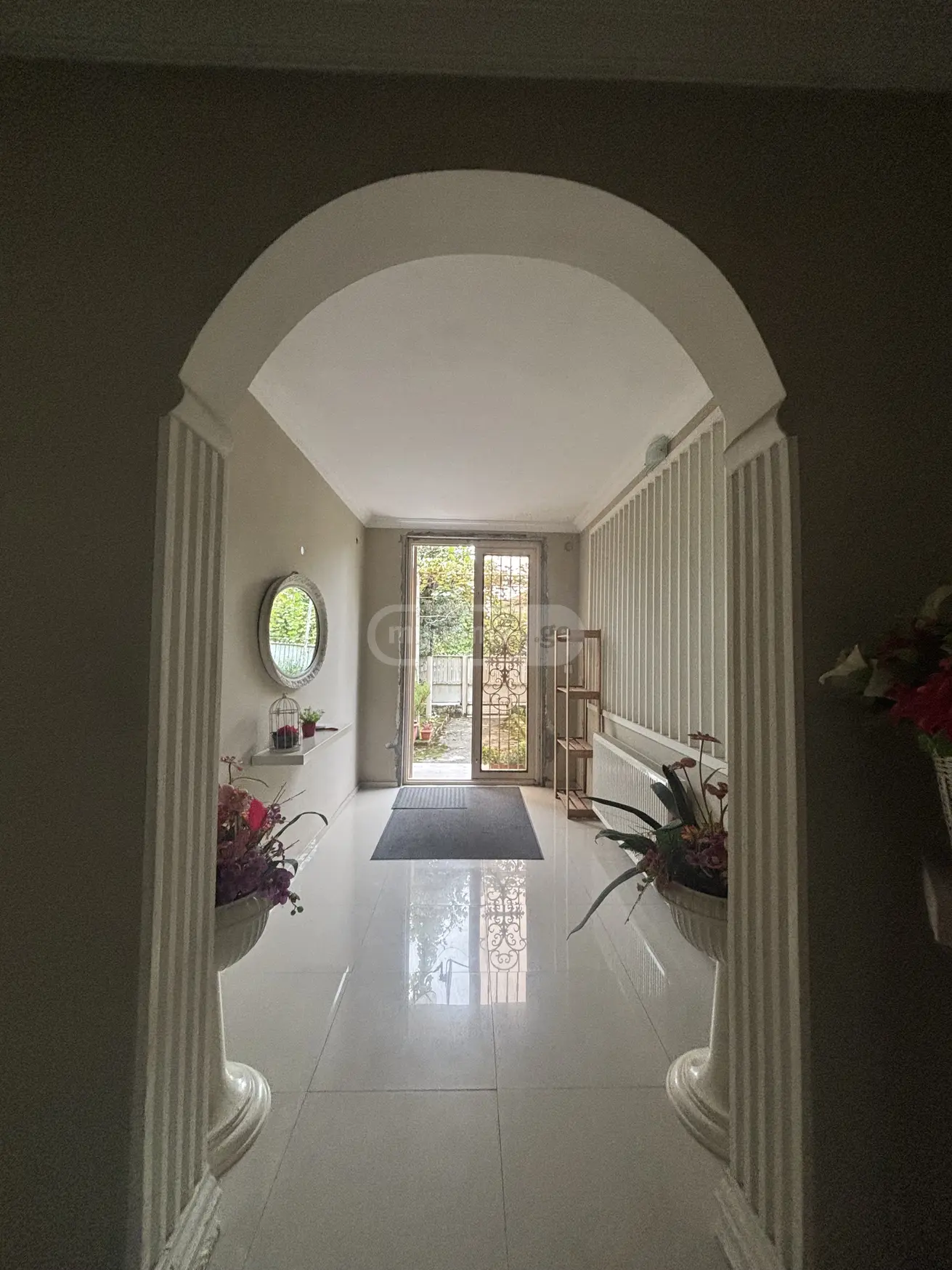 9 Room Private House For Sale view 8