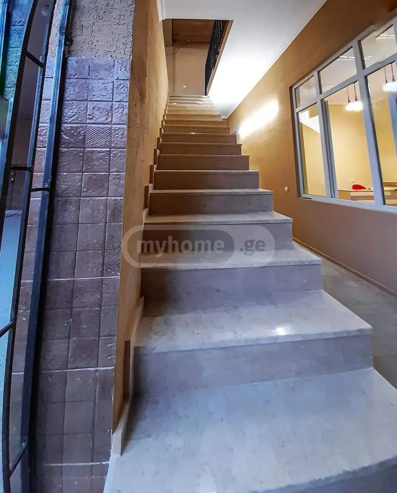 Universal Commercial Area For Rent In Foti view 3