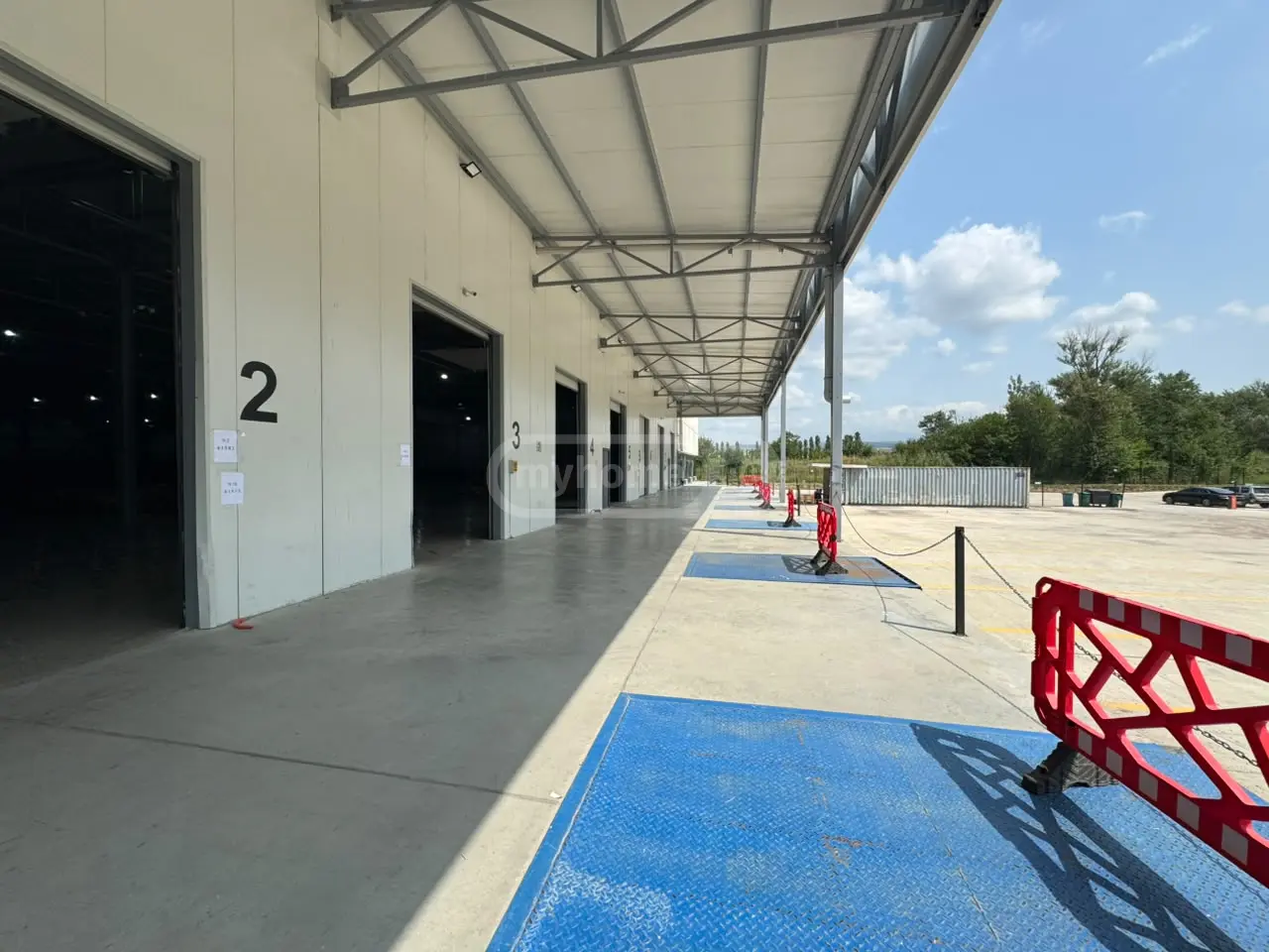 Warehousing Commercial Area For Rent In Samgori view 2