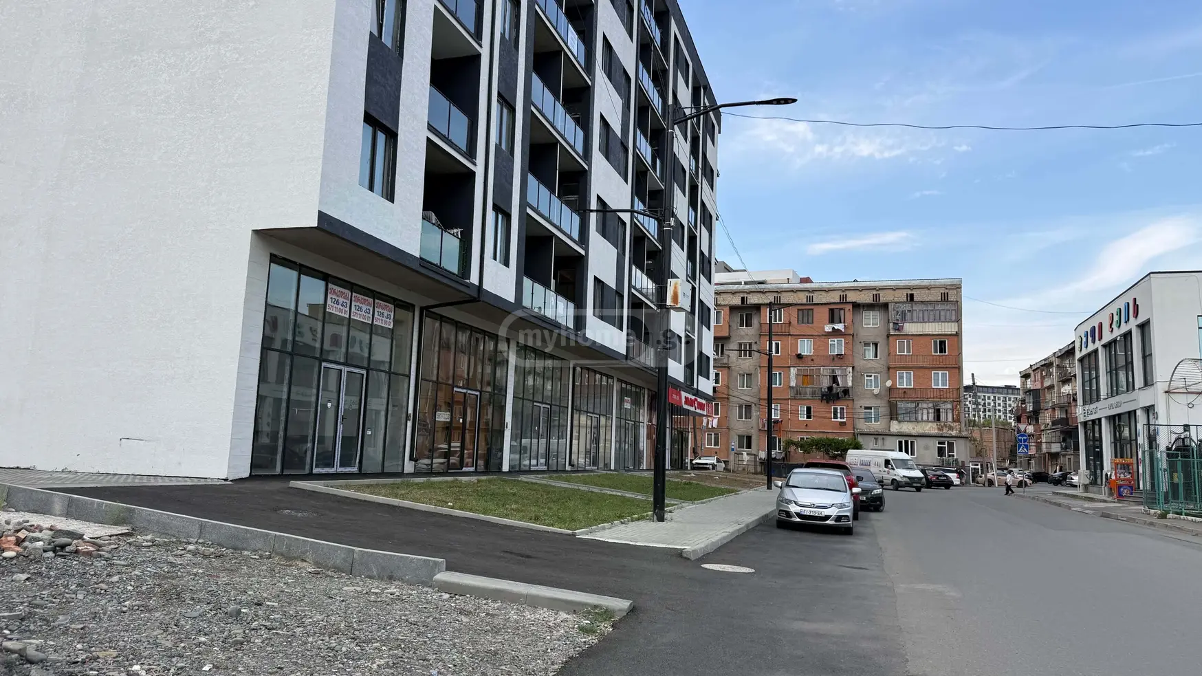 Universal Commercial Area For Rent In Gori view 10