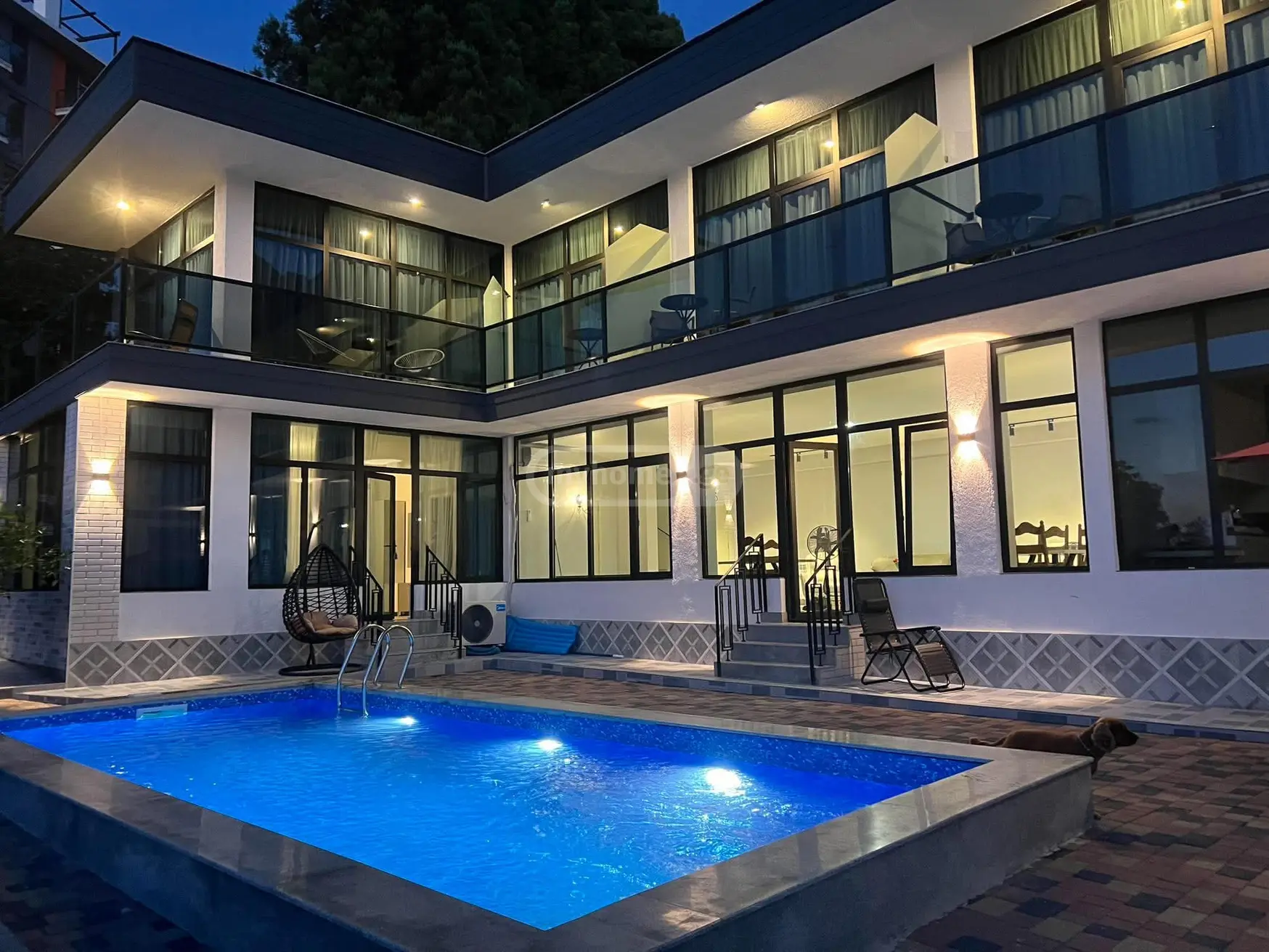 8 Room Private House For Rent In Makhinjauri, In Batumi view 1