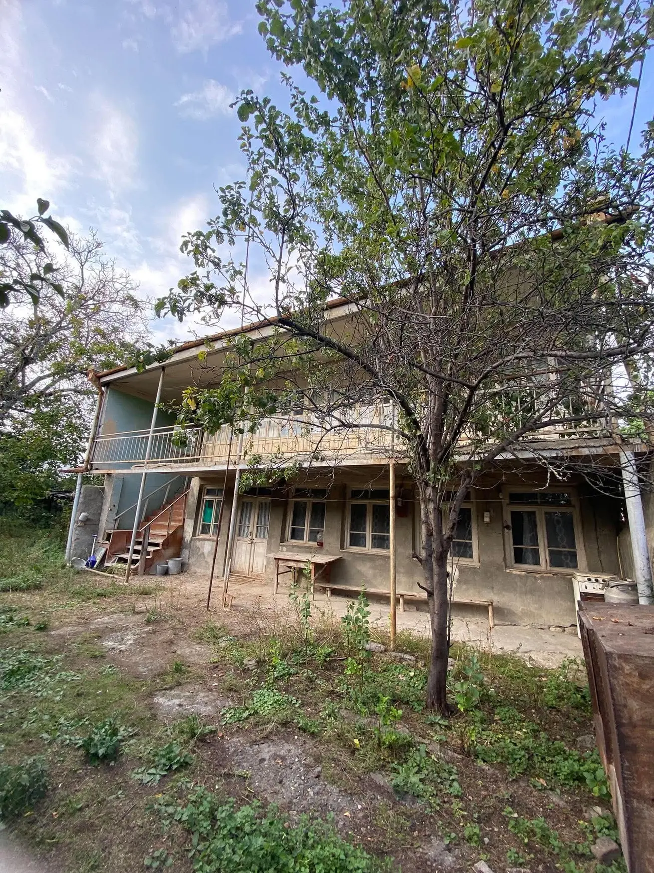 6 Room Private House For Sale view 3