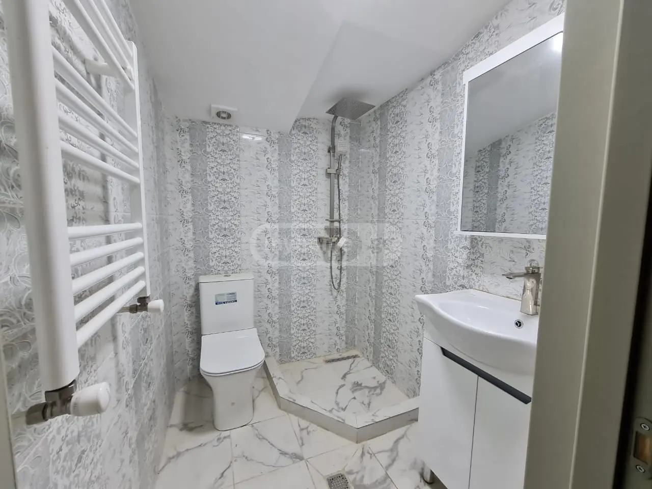 10+ Room Hotel For Rent In Bakuriani view 7