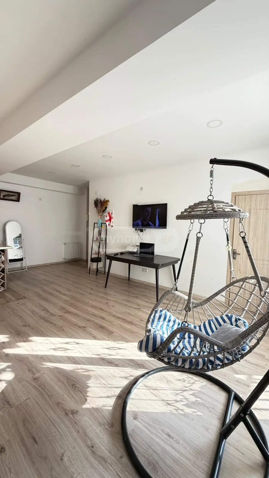 4 Room Apartment For Sale view 3