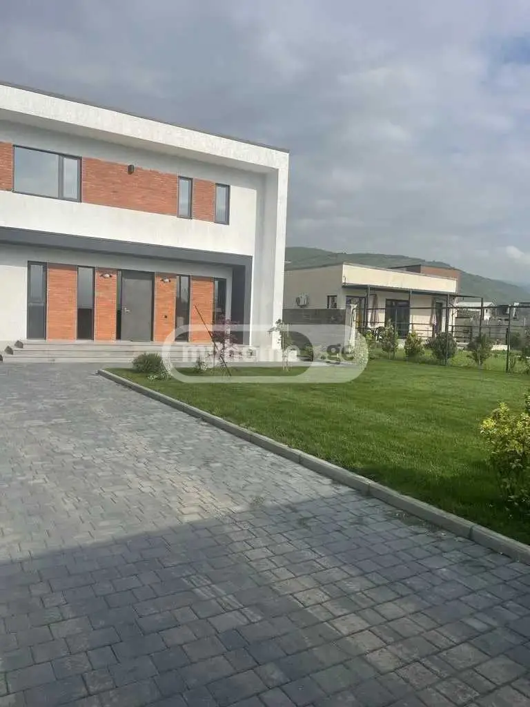 8 Room Country House For Rent In Mtskheta view 10
