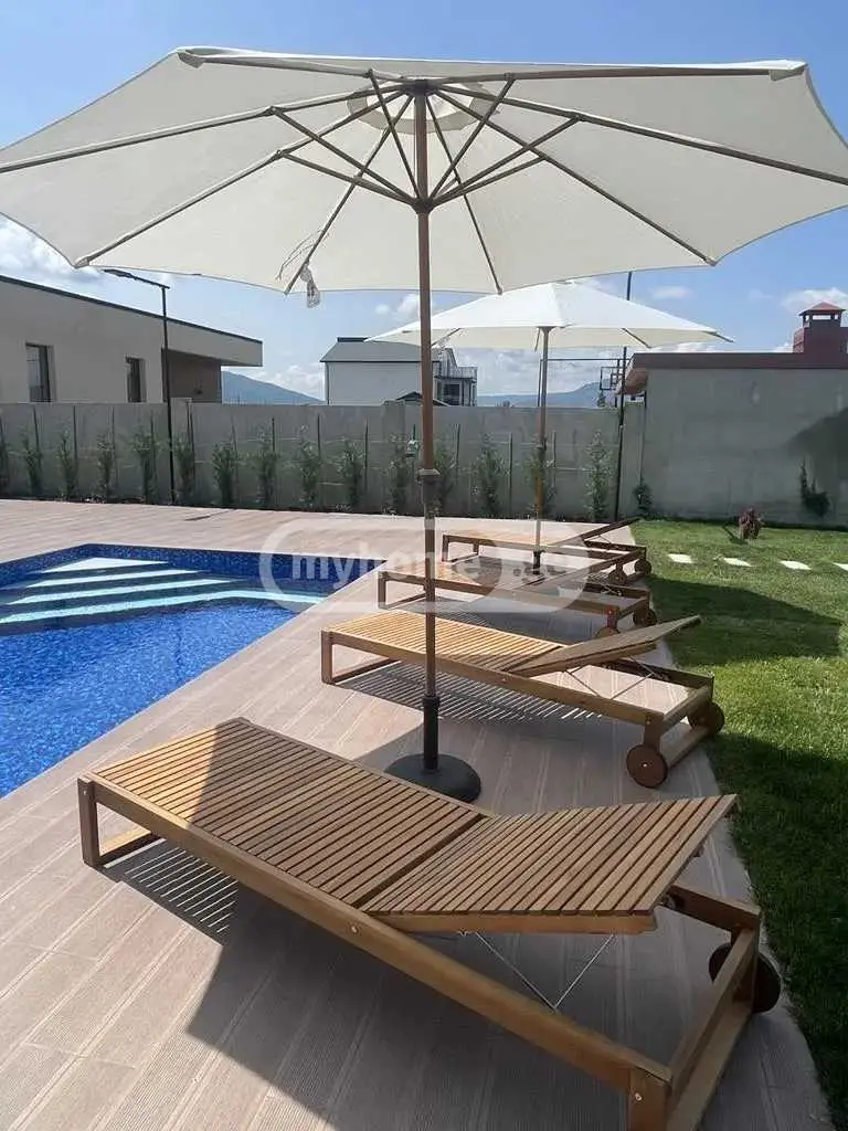 8 Room Country House For Rent In Mtskheta view 4