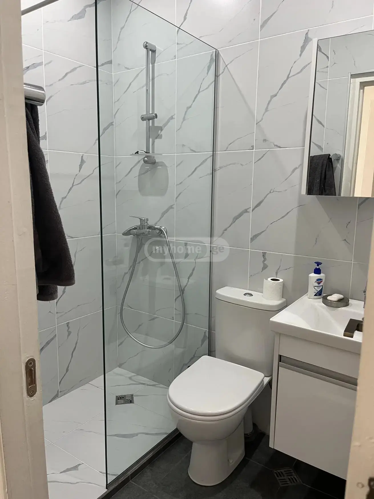 3 Room Apartment For Sale view 9