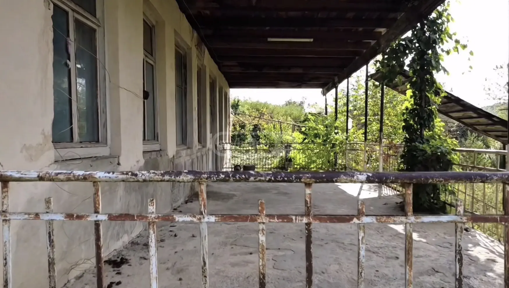 5 Room Country House For Sale view 4