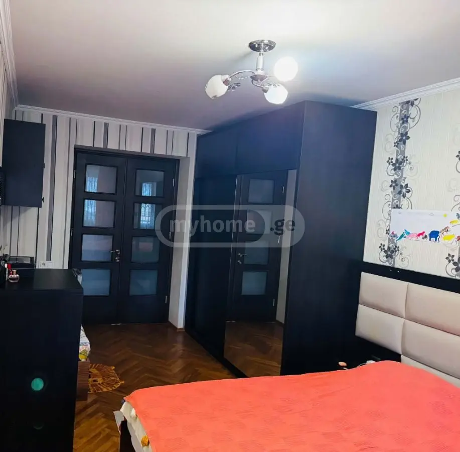 4 Room Apartment For Sale view 7