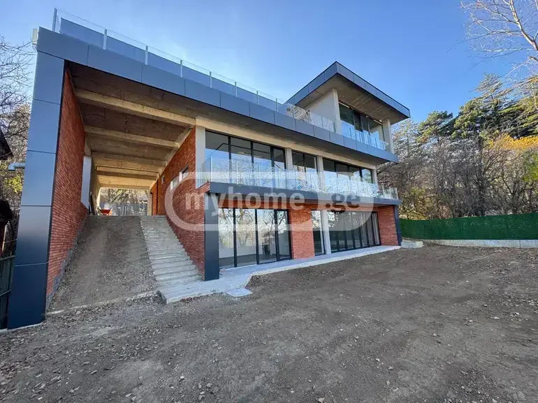 10+ Room Private House For Sale In Tskneti view 11