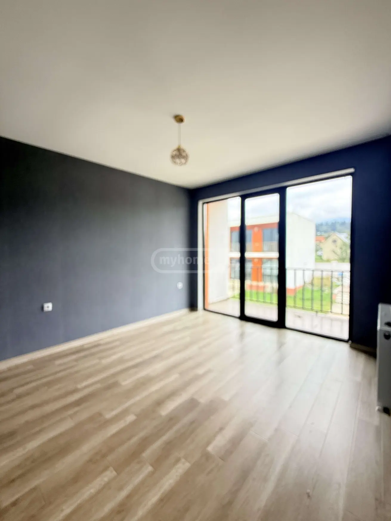 3 Room Country House For Sale view 12