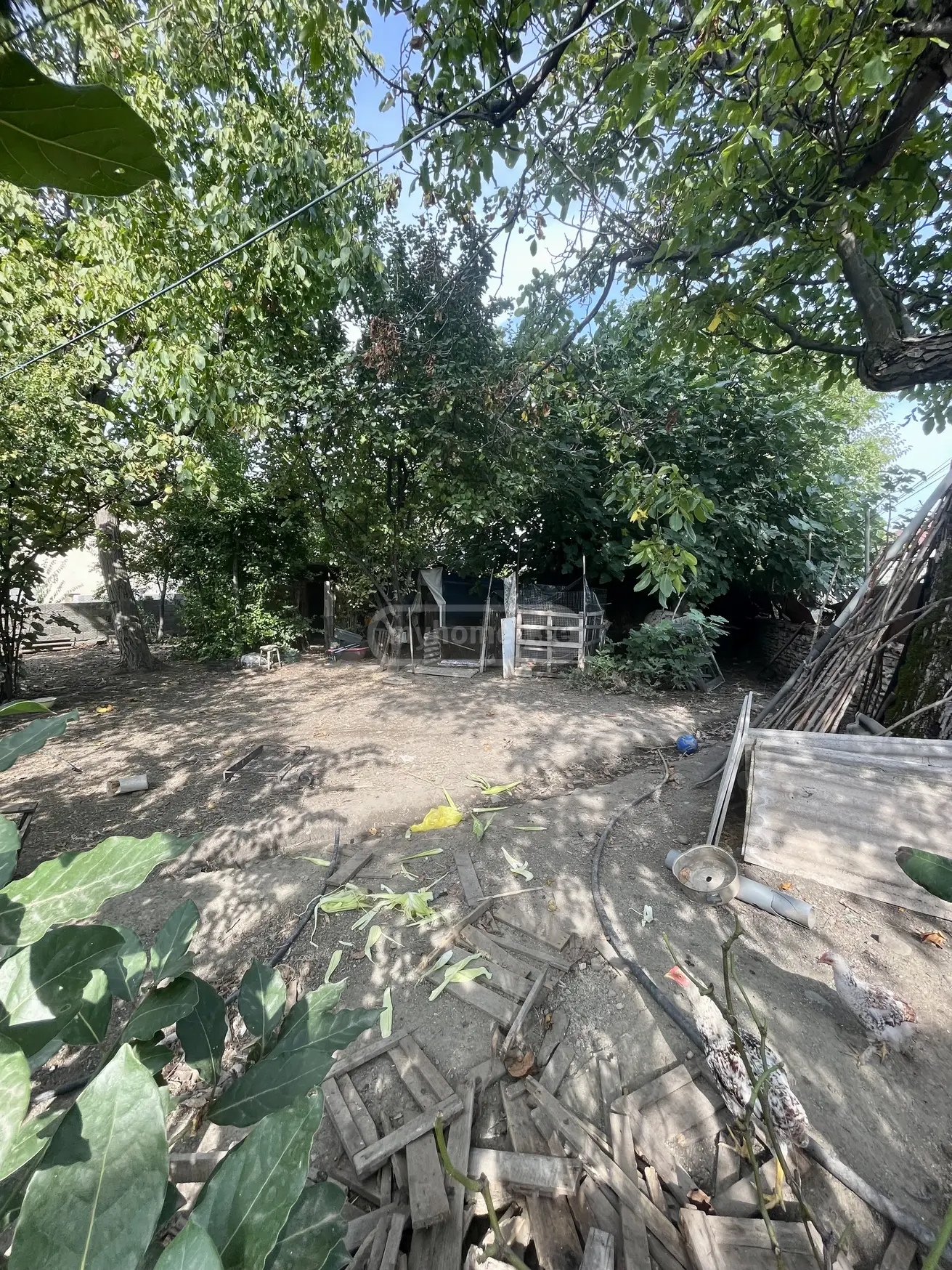 7 Room Private House For Sale view 12