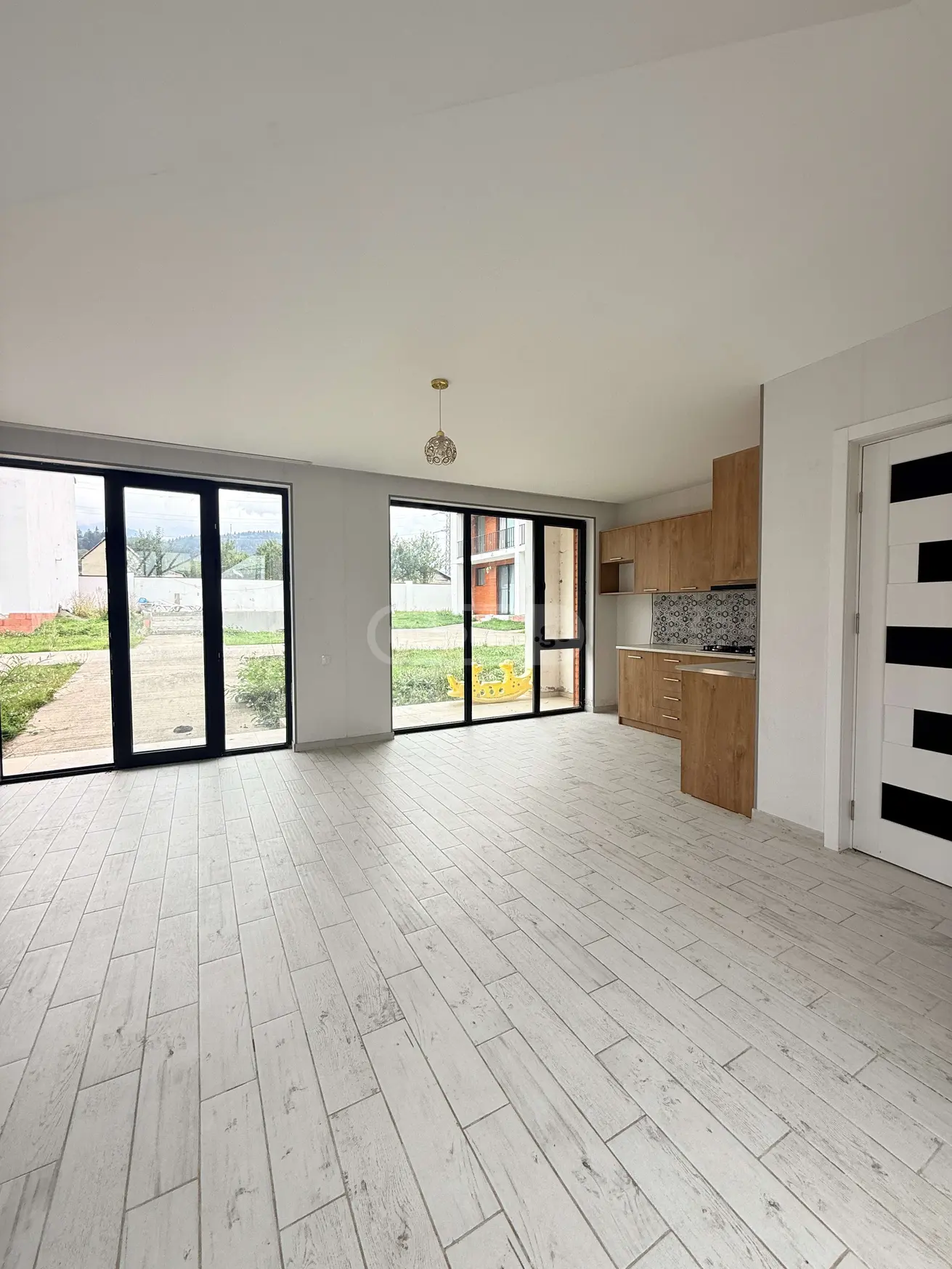 3 Room Country House For Sale view 7