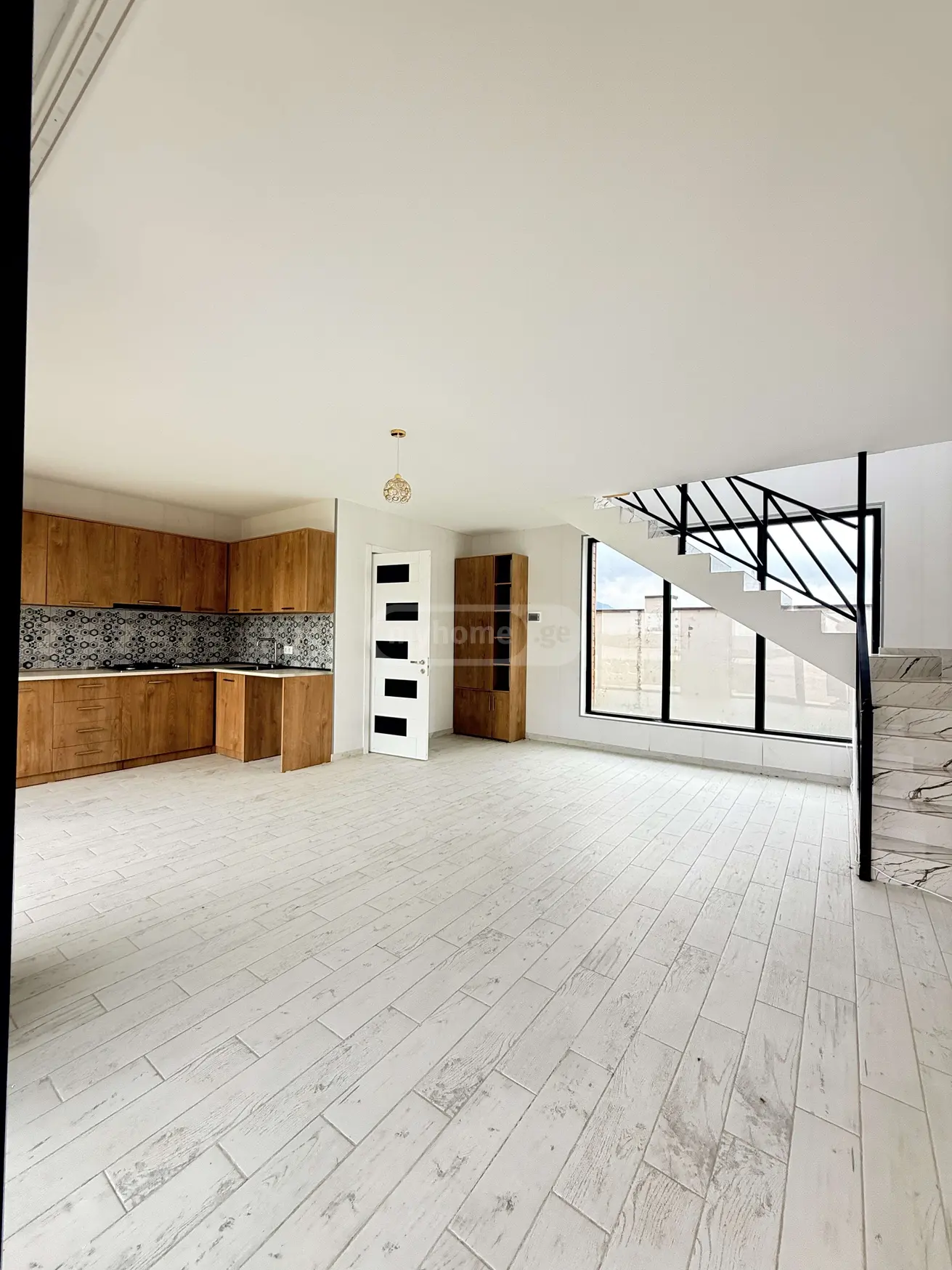 3 Room Country House For Sale view 6