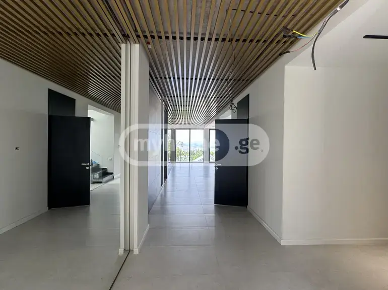 10+ Room Private House For Sale In Tskneti view 7