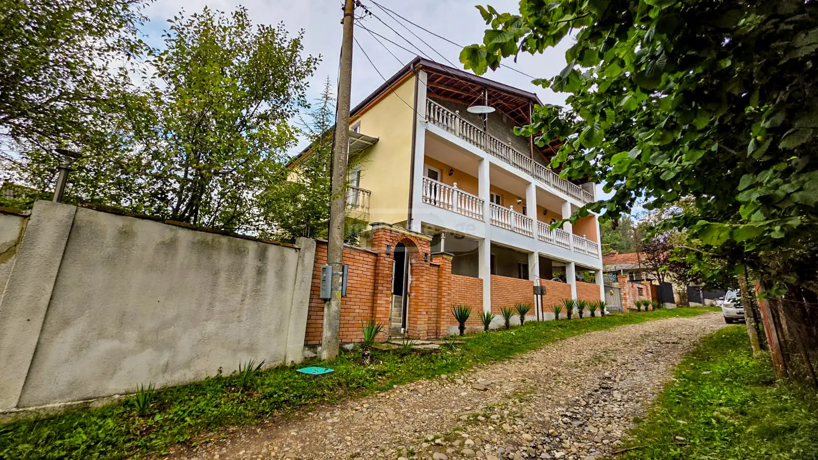იყიდება 10+ Room Hotel In Sioni, In Tianeti Municipalityში view 2