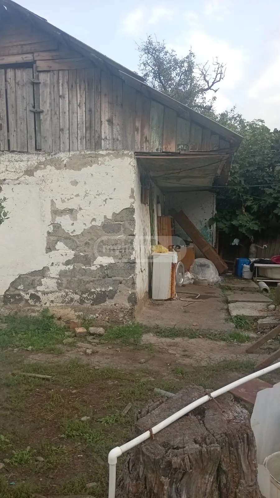 1 Room Private House For Sale view 3