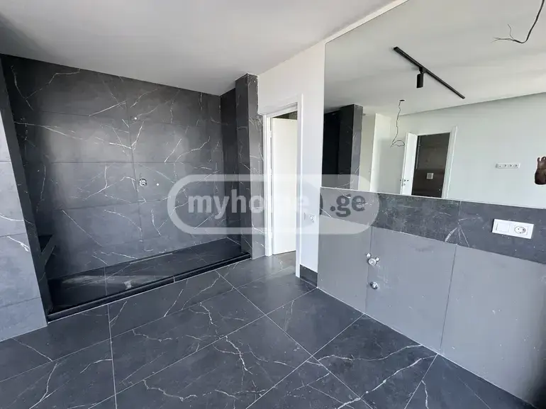 10+ Room Private House For Sale In Tskneti view 12