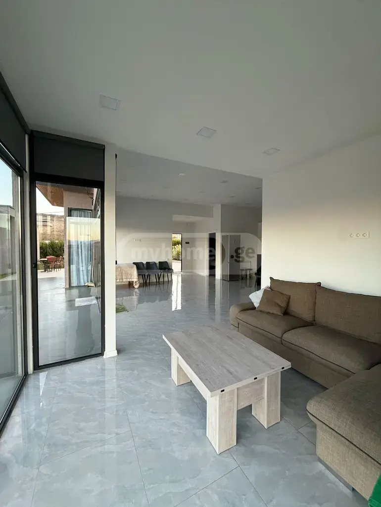 5 Room Private House Daily Rent In Sololaki view 8