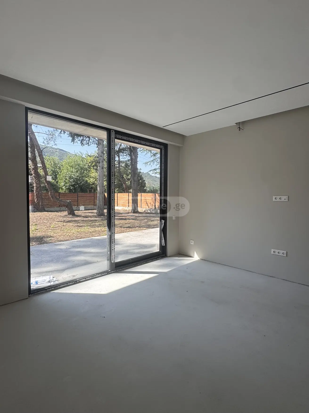 6 Room Private House For Sale view 12