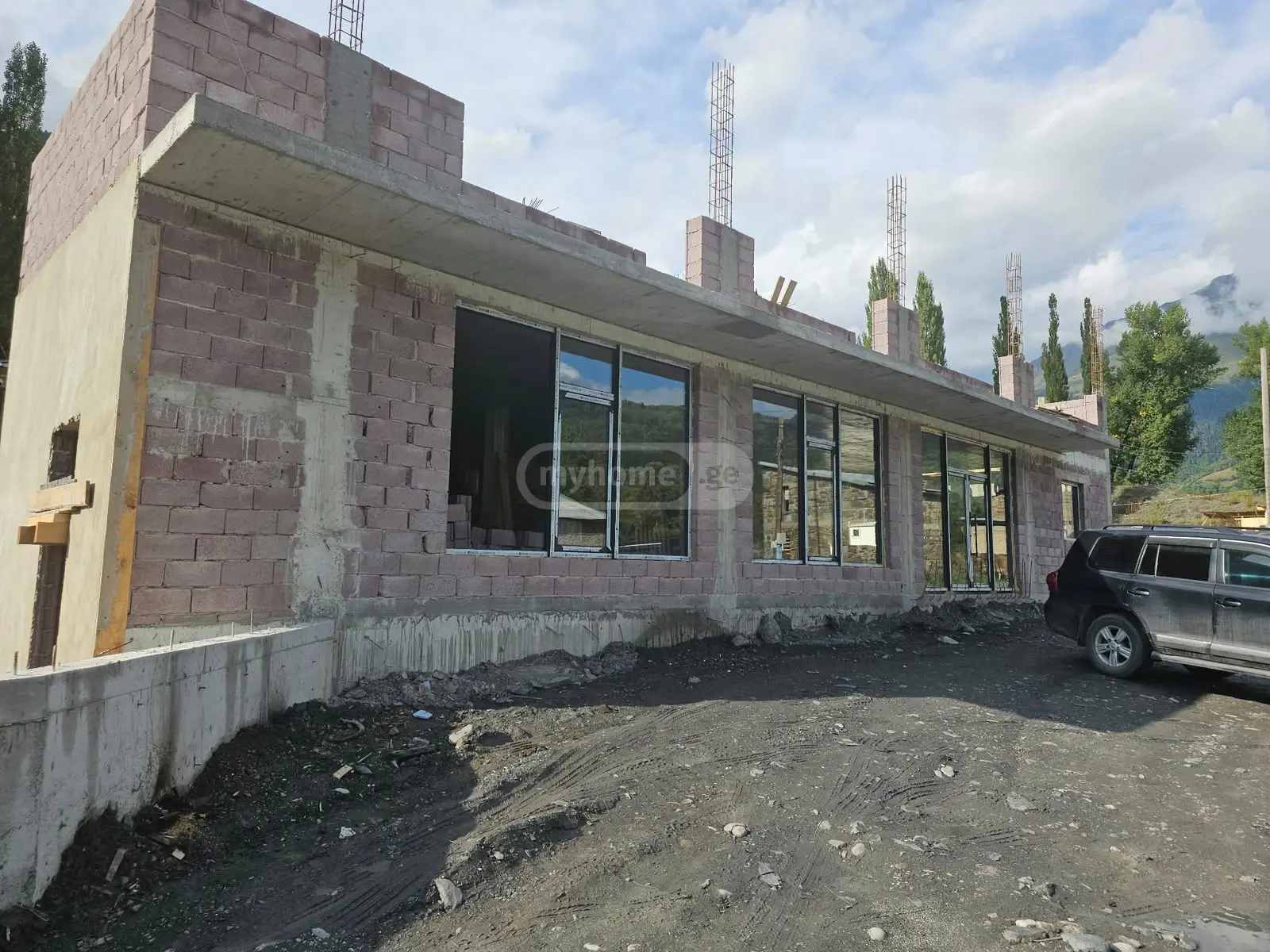 Trade Commercial Area For Rent In Mestia view 4