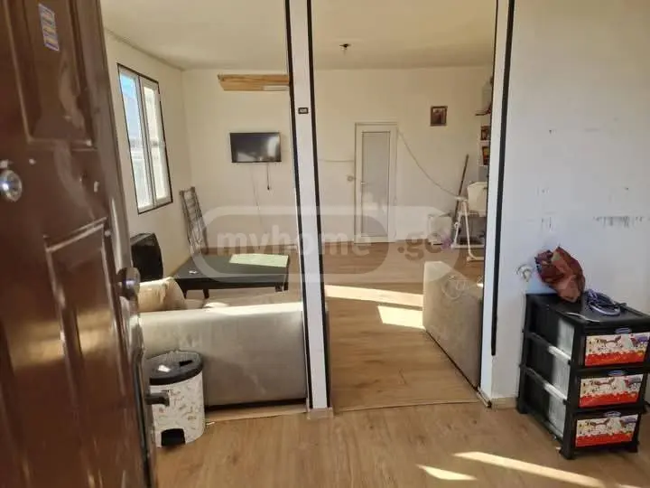3 Room Private House For Sale view 2