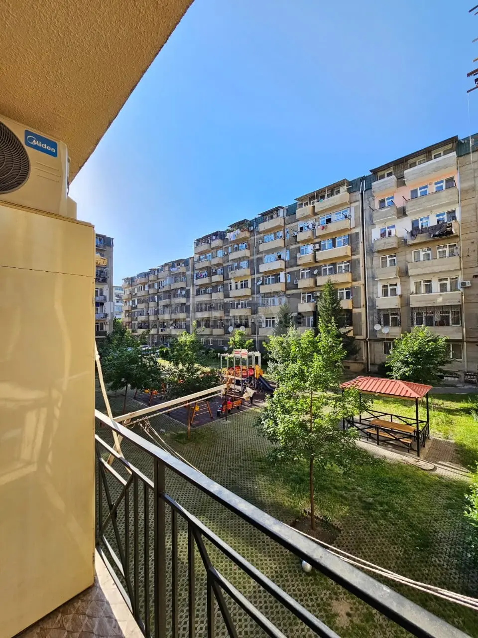 2 Room Apartment Daily Rent In Digomi view 8