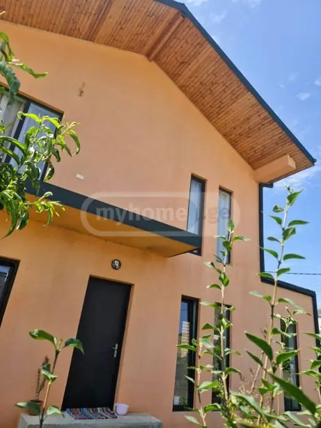 6 Room Private House For Sale view 5