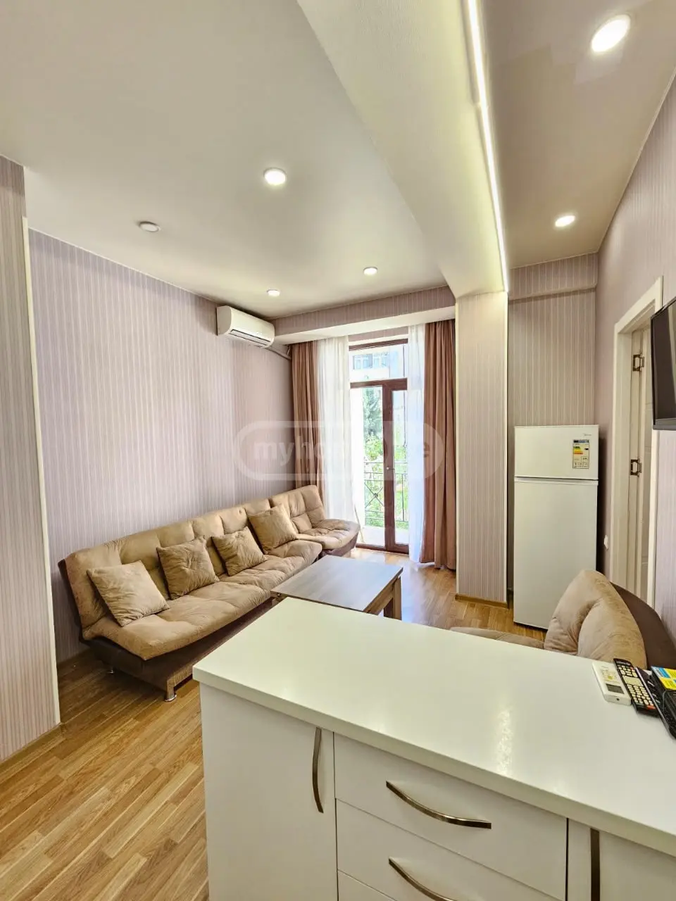 2 Room Apartment Daily Rent In Digomi view 3