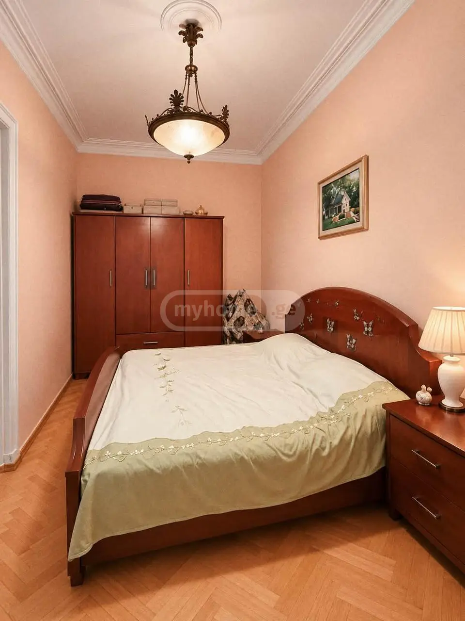 10+ Room Hotel For Sale In Chugureti view 9