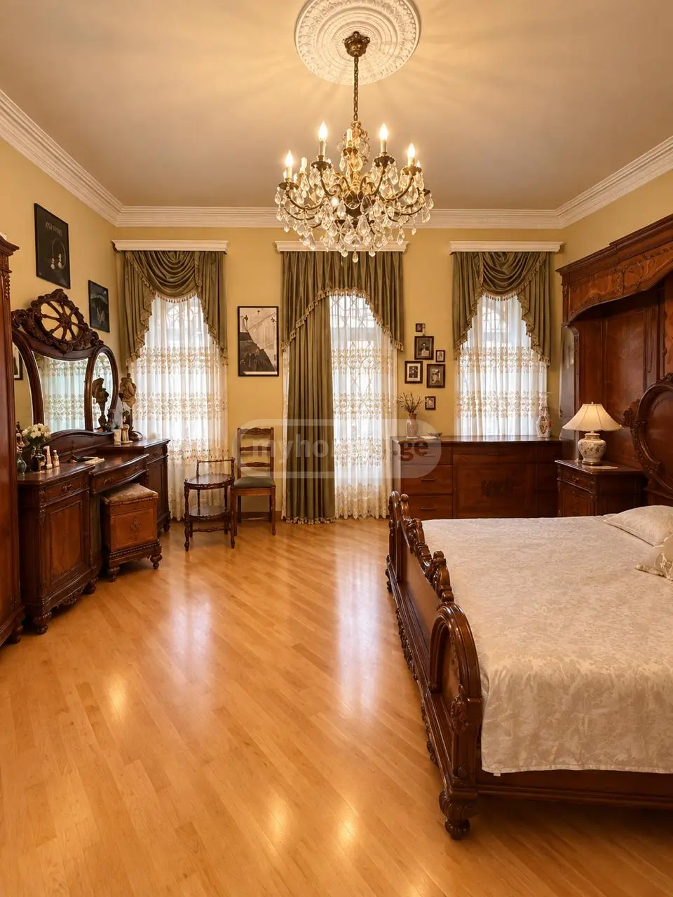 10+ Room Hotel For Sale In Chugureti view 5