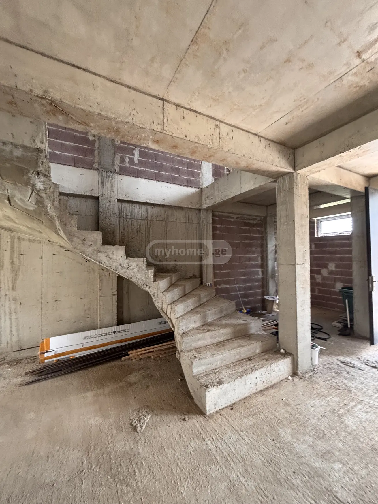 4 Room Private House For Sale view 7