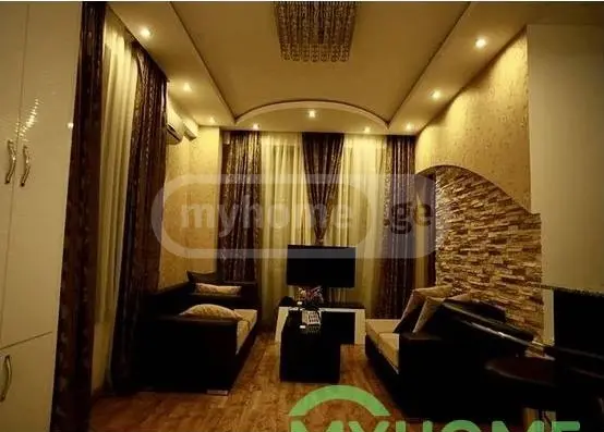 2 Room Apartment Daily Rent In Mtatsminda view 1