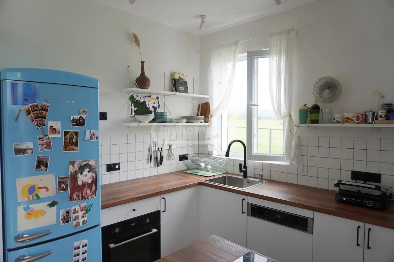3 Room Private House For Sale view 1