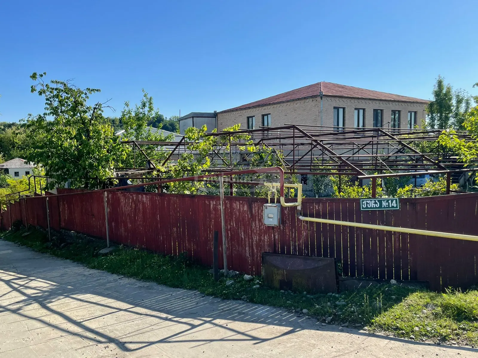 10+ Room Private House For Sale In Tskaltubo view 1