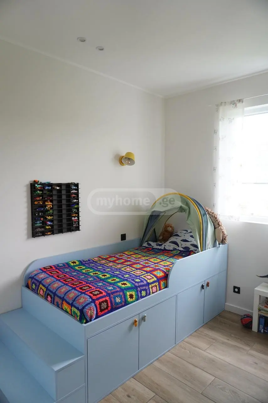 3 Room Private House For Sale view 8