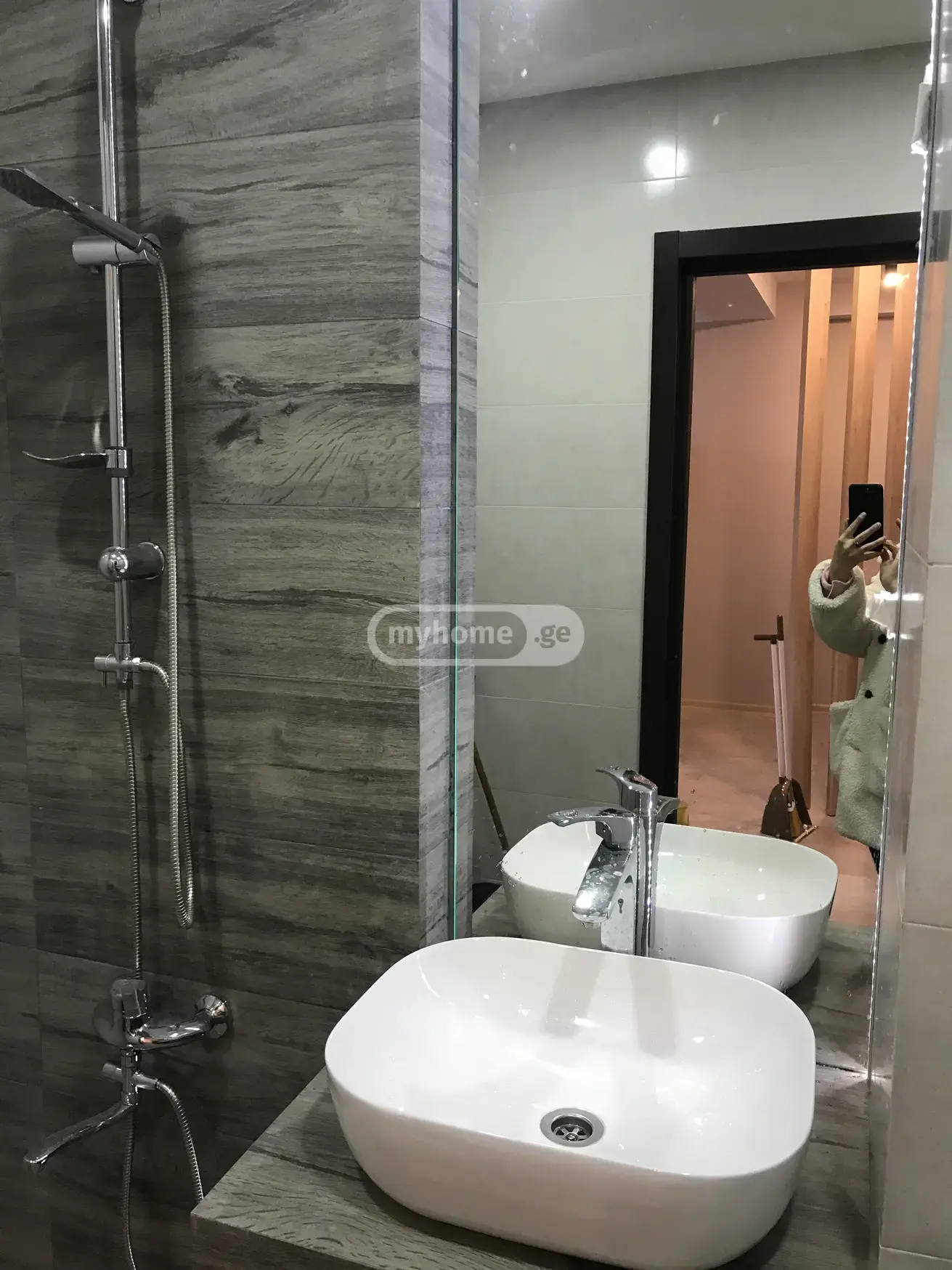 2 Room Apartment For Rent In Digomi view 8