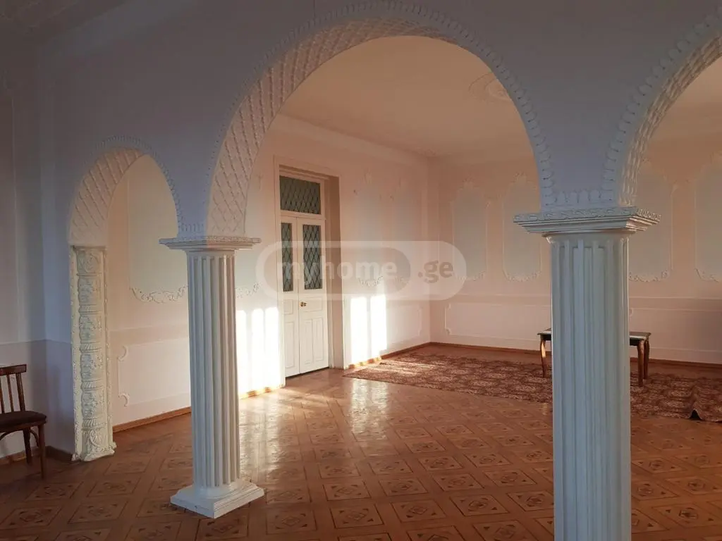 10+ Room Private House For Sale In Tskaltubo view 8